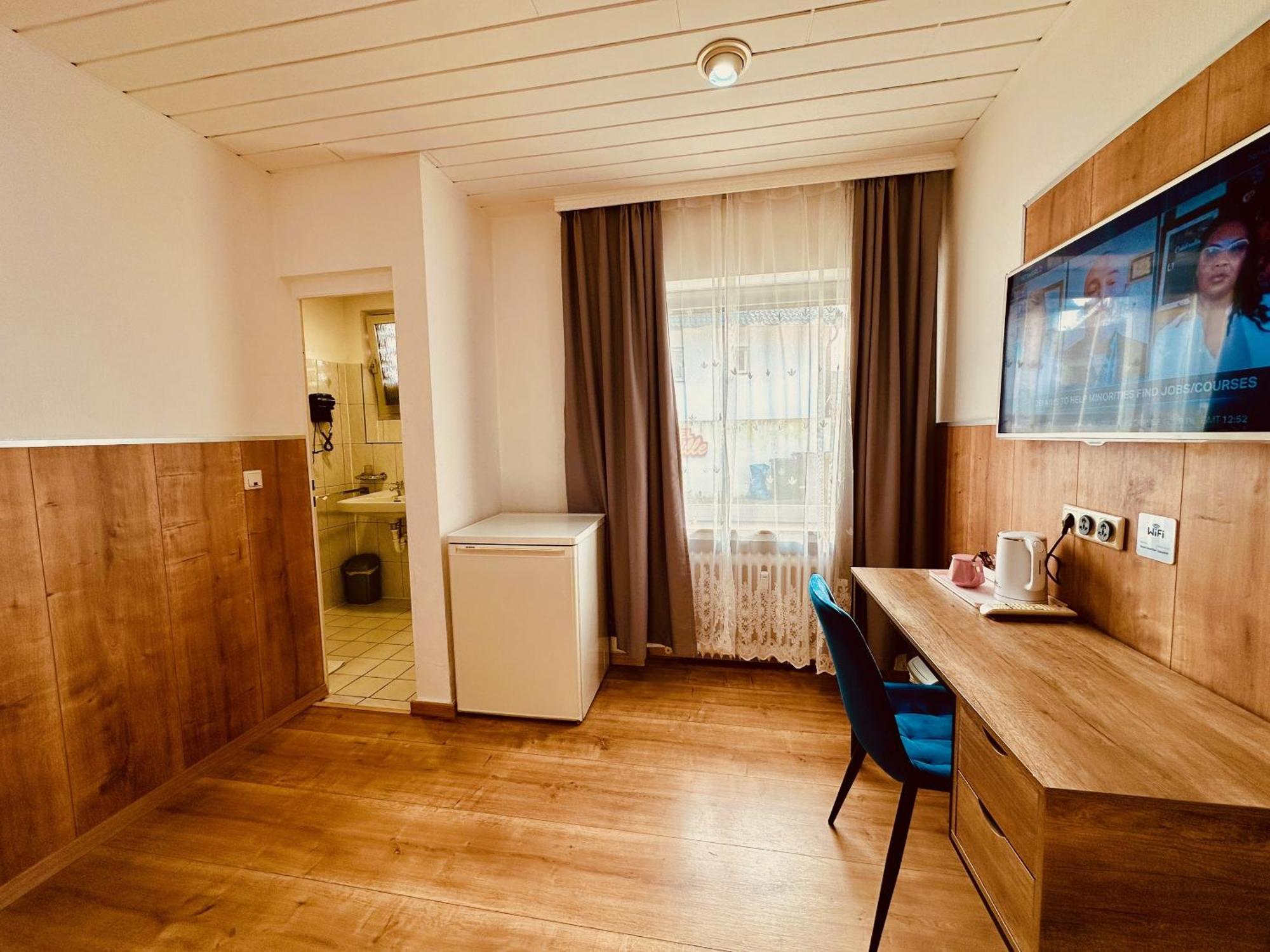 Hotel Destille Dormagen Ruang foto